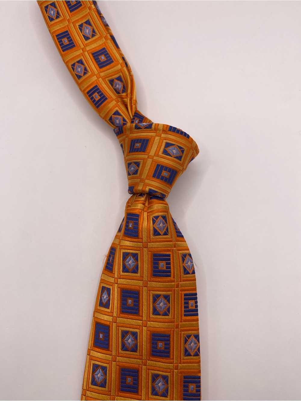 Ike Behar Orange and Blue Geometric Silk Tie - Picture 4 of 6